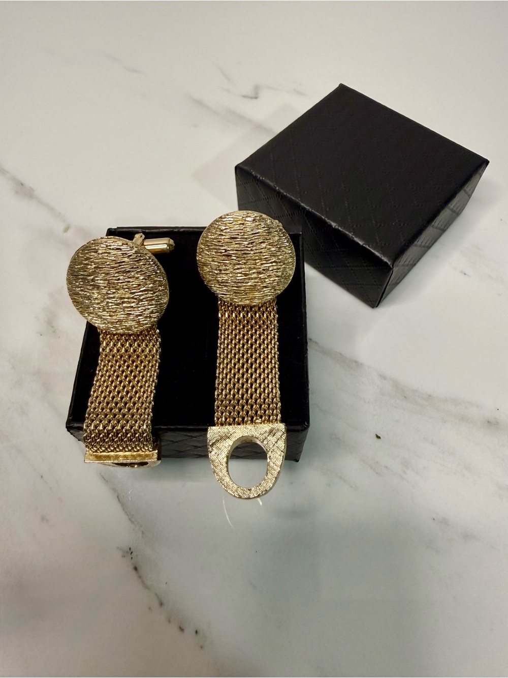 Gold Tone Mesh Cuff links